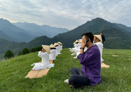 终南山高端秘境实修辟谷营