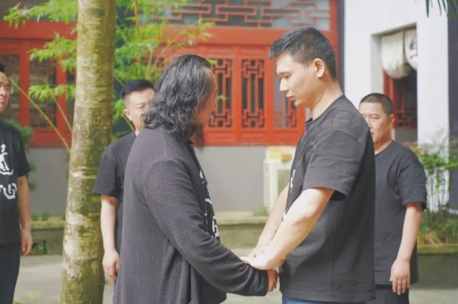刘绥滨青城太极清修营