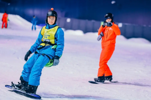 太仓阿尔卑斯全能滑雪冬令营
