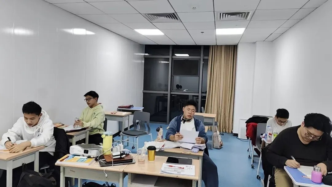 环球教育北京封闭学院雅思寒假集训:北京4类班型、39期安排(2027年1月4日—4月17日)
