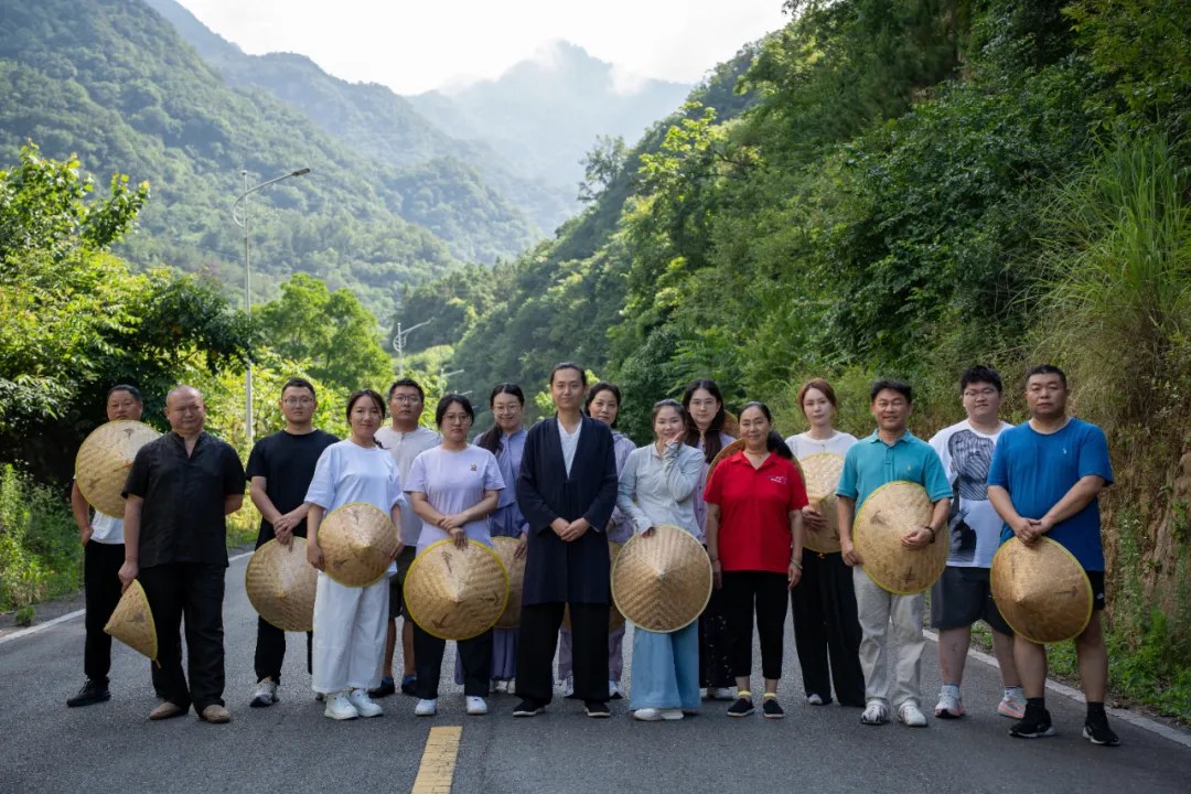 武当玄境辟谷营七天体验叙述：武当山2026年每月1、11、21日开营及费用安排