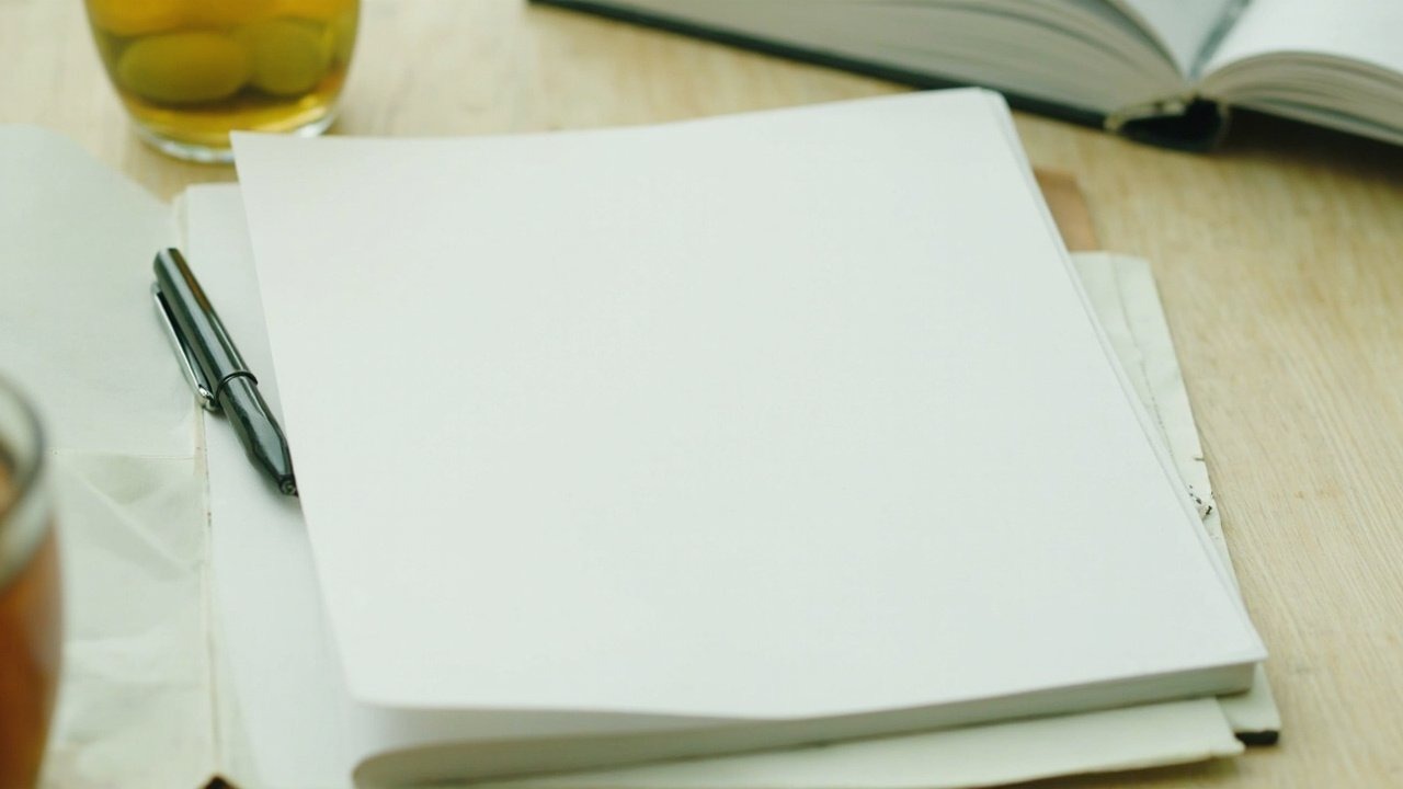 每月两个周末怎么安排,缺课能补吗?上海交通大学「内在力量」多元艺术疗愈研修班的授课节奏与补调课机制