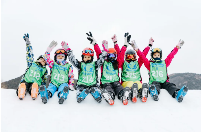 UYoung青少年营地冰雪超越营吉林松花湖站5天4夜